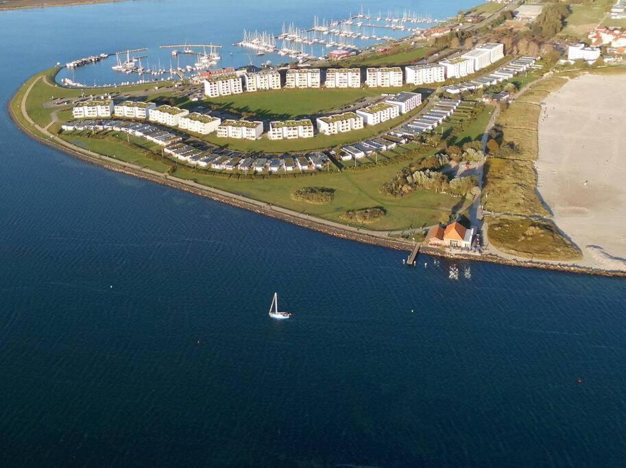 Fehmarn Burgtiefe Suedstrand Meerblick Apartment Meerzeit Zewnętrze zdjęcie