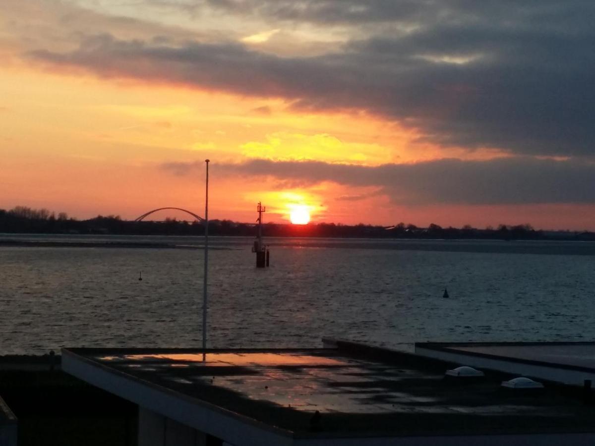 Fehmarn Burgtiefe Suedstrand Meerblick Apartment Meerzeit Zewnętrze zdjęcie